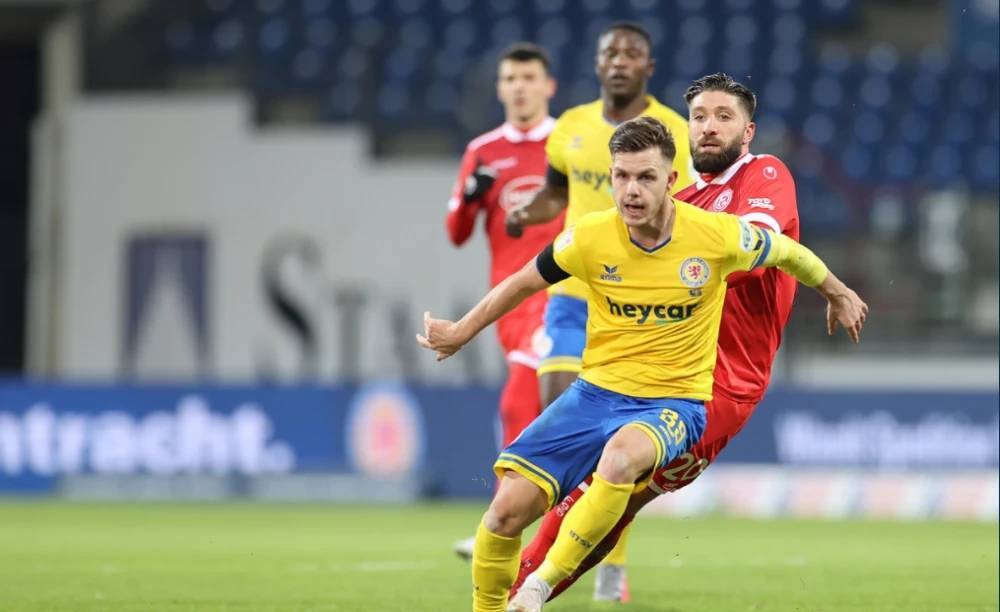 一系列因素 一系列因素