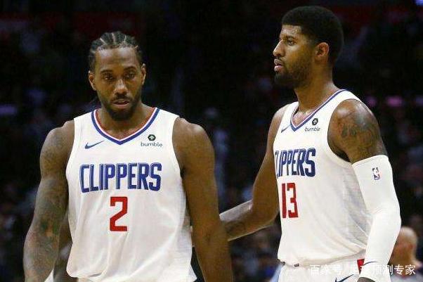 当球员受伤 当球员受伤